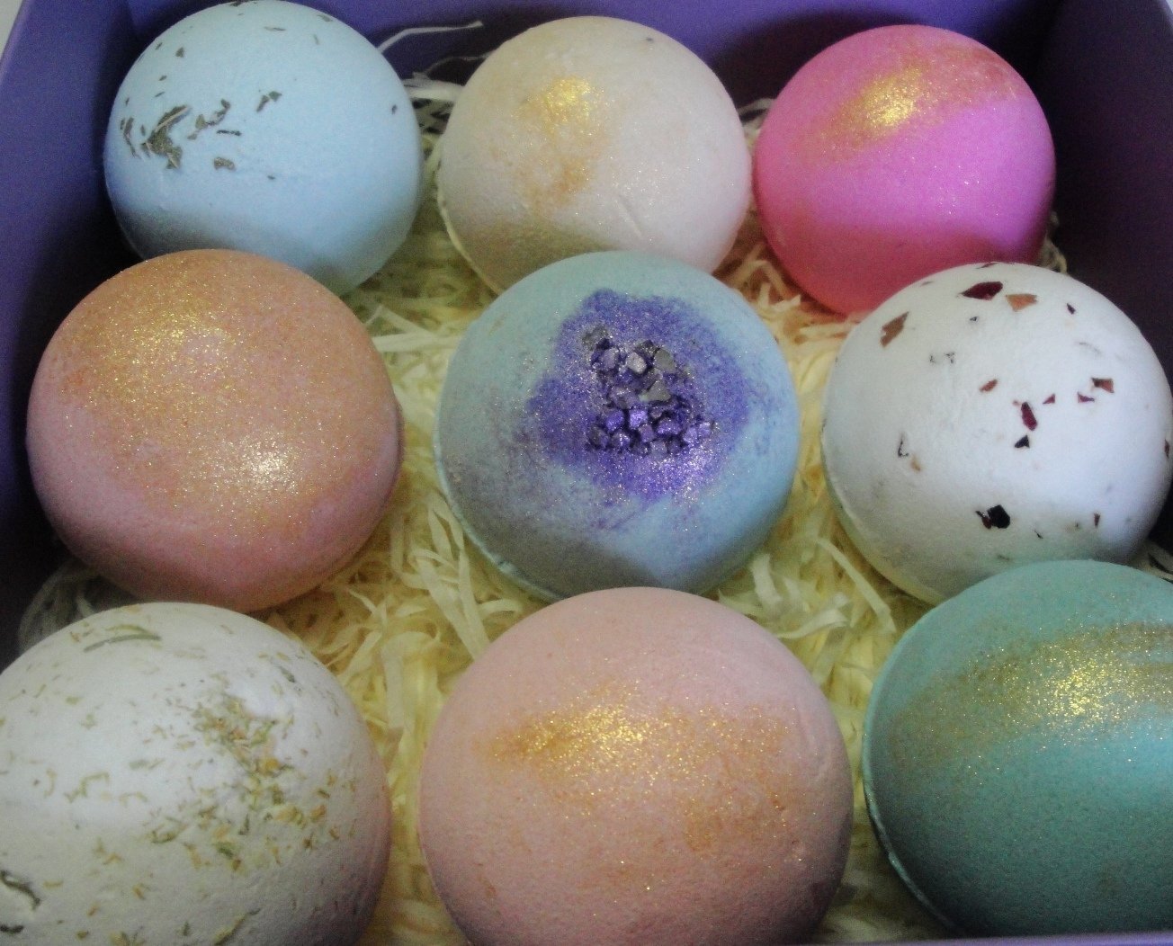 Organic hand made with Essential Oils and Shea Butter 9 pc set Bath Bombs